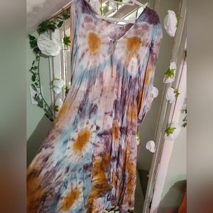 Flowy Tie-dye Young Fabulous & Broke dress